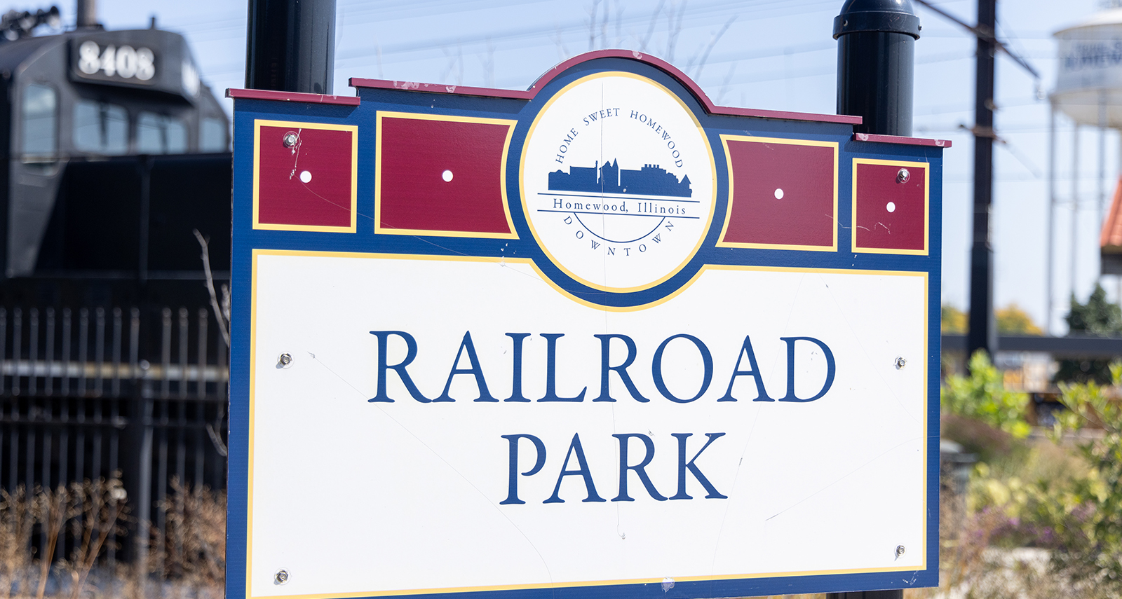 Photo: /1545/HOMEWOODRAILROADVIEWINGPLATFORMPARK 2310HOMEWOODRailroadPark4 1600x855.jpg